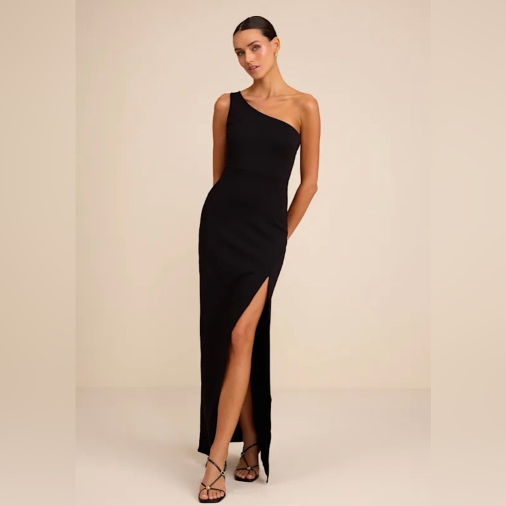 Black one Shoulder Dress